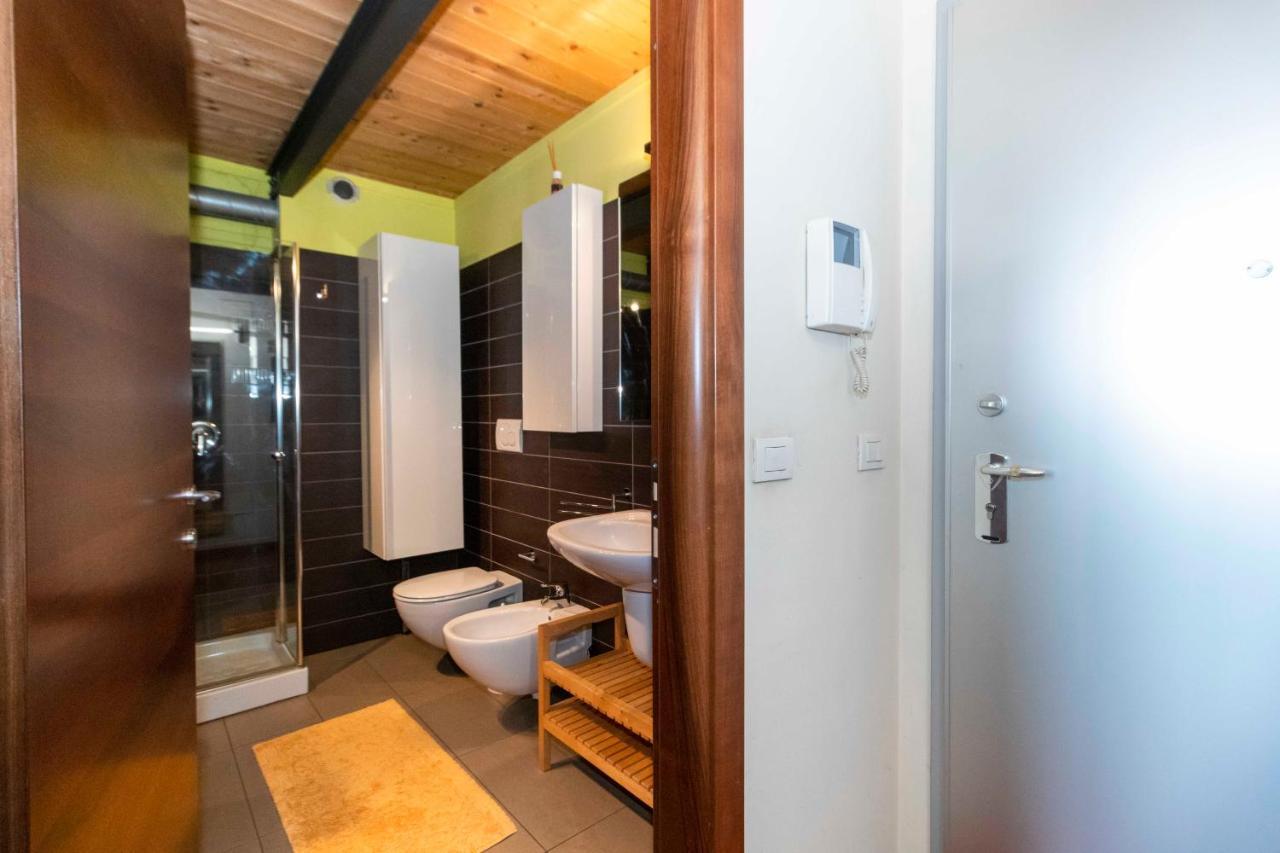 Dora Riverside Modern Apartment With Private Parking Turin Exterior foto